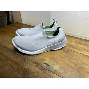 Oofos OOmg EeZee Walking Shoes Mens 9.5 Low Recovery Slip on